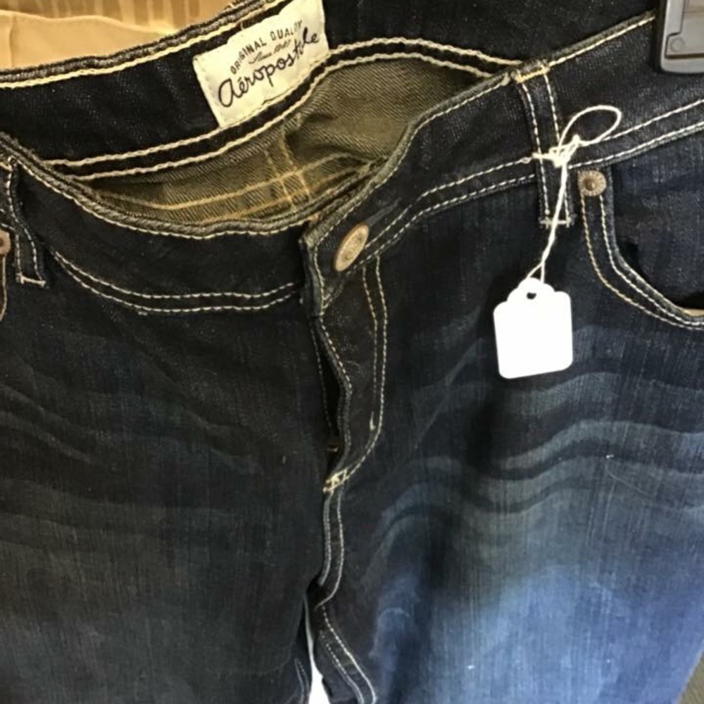 Aeropostale jeans size 14 like new